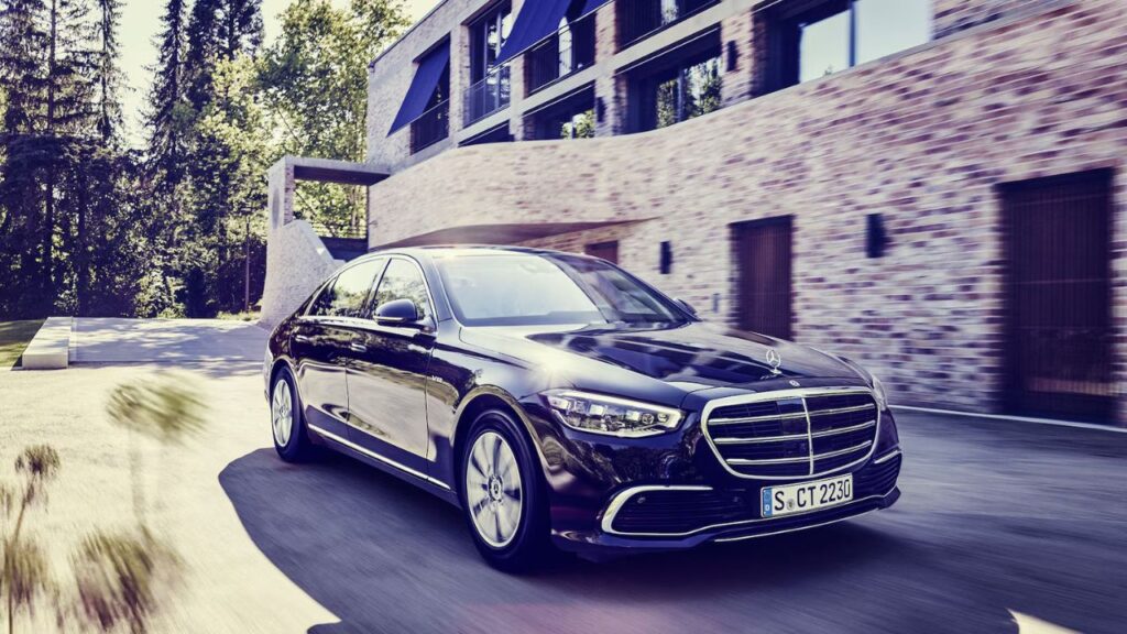 Mercedes-Benz S600 Guard armored luxury car