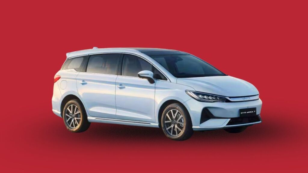 BYD eMAX 7
